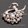 Unique Goose Shape Brooches, Made of Alloy and Imitation Pearl, Rhinestone, Gold Plated